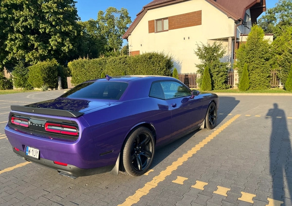 Dodge Challenger cena 154000 przebieg: 79000, rok produkcji 2015 z Ostrołęka małe 301